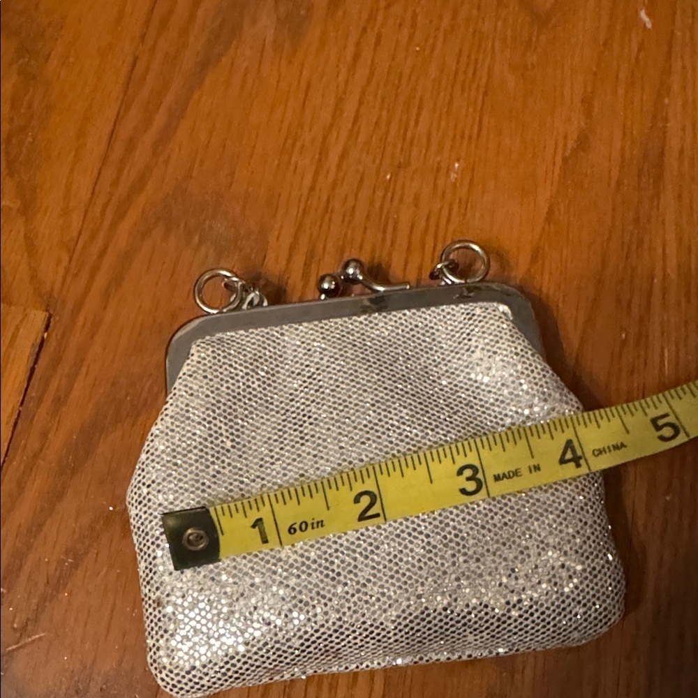 Silver Chain Strap Mini Purse Chanel - Picture 3 of 3